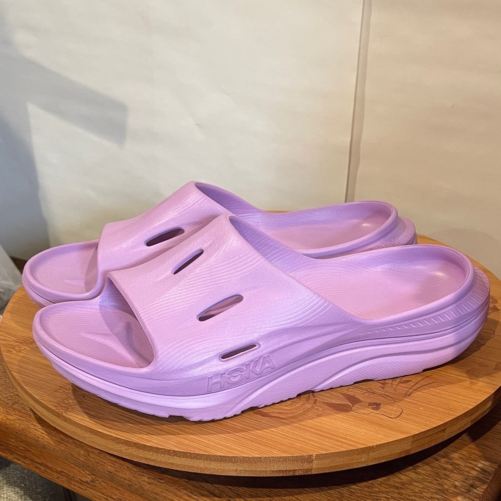 Hoka Men's Purple recovery slides men's size 10. - Picture 1 of 8